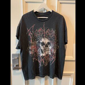 Grunge oversized urban outfitters T-shirt with skull design